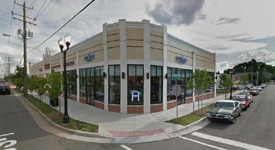 2700-2732 Richmond Hwy, Alexandria, VA à louer Photo du bâtiment- Image 1 de 6