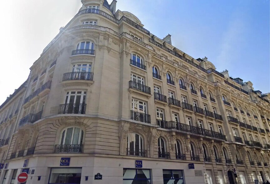 1 Rue Jules Lefebvre, Paris à louer - Photo du bâtiment - Image 1 de 17