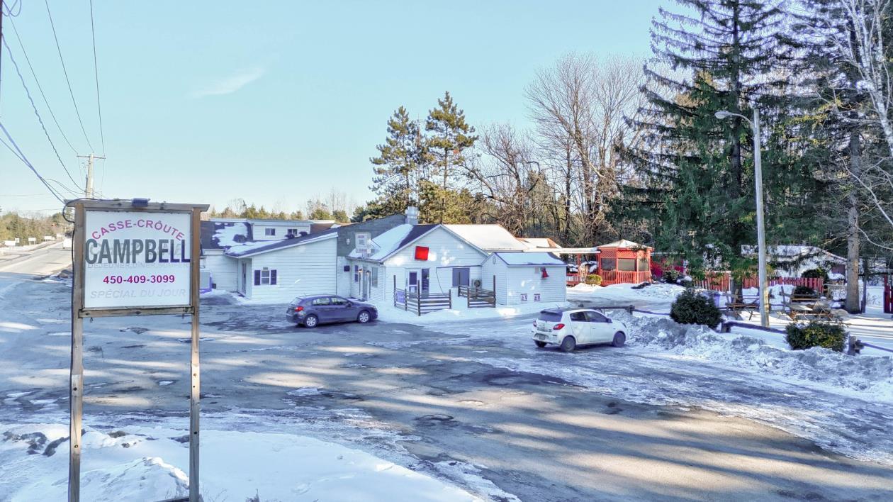 1260-1280 St Principale, Lachute, QC for sale Primary Photo- Image 1 of 1
