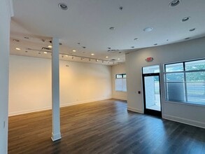 2155 Britton Rd, Leland, NC à louer Photo intérieure- Image 2 de 11