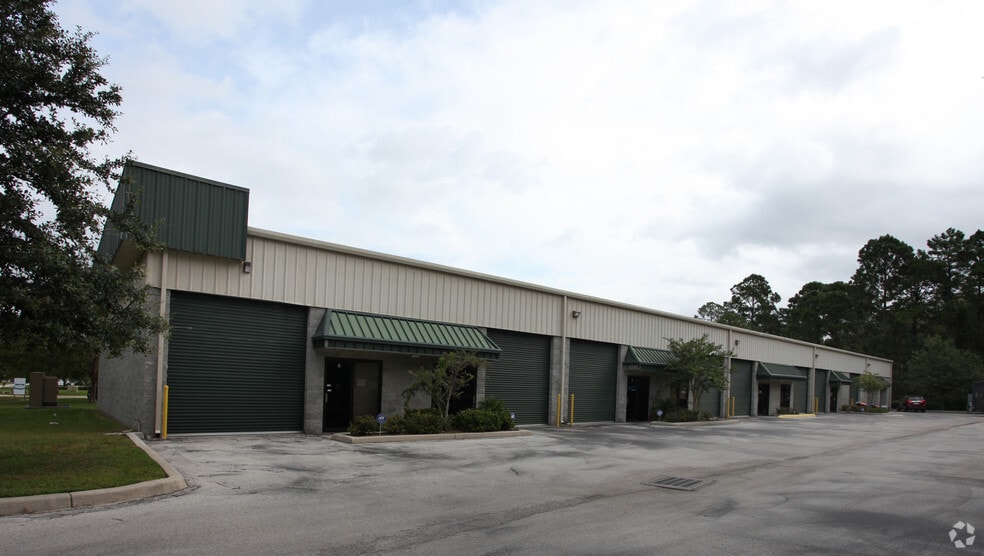 11341 Distribution Ave E, Jacksonville, FL for lease - Primary Photo - Image 1 of 10