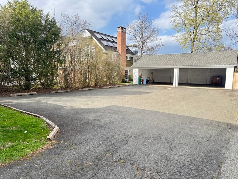 107 Washington St, Morristown, NJ à louer - Photo du bâtiment - Image 3 de 9