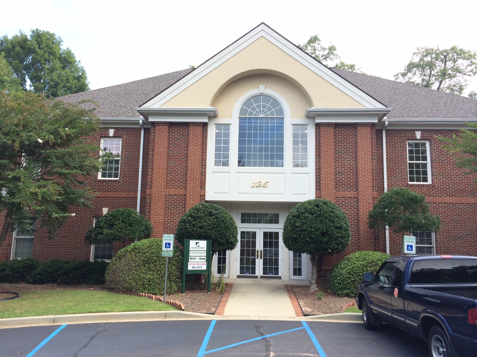 125 Eagles Nest Dr, Seneca, SC for sale Building Photo- Image 1 of 1