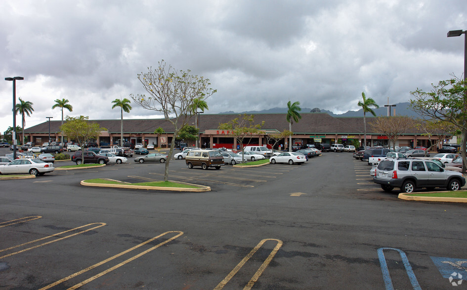 94-780 Meheula Pky, Mililani, HI à louer - Photo du bâtiment - Image 1 de 2