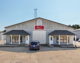 4548 S St Peters Pky, Saint Charles, MO for lease - Building Photo - Image 2 of 6