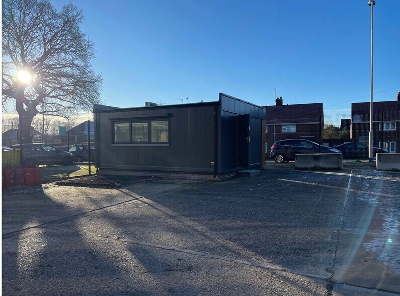 9A Linthouse Ln, Wolverhampton à vendre - Photo principale - Image 1 de 14