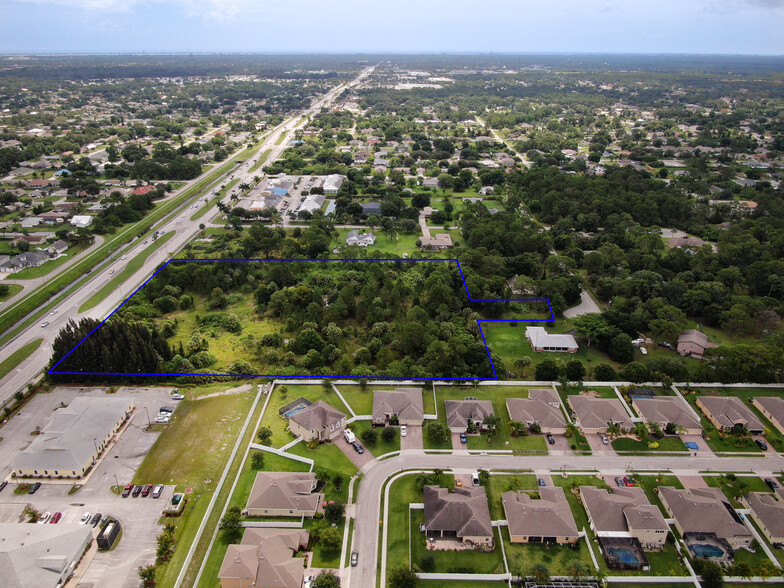 Malabar Rd, Palm Bay, FL à vendre - Photo du bâtiment - Image 1 de 1