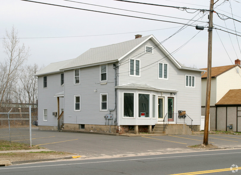 77-79 Pine St, Bristol, CT à vendre - Photo du bâtiment - Image 1 de 1