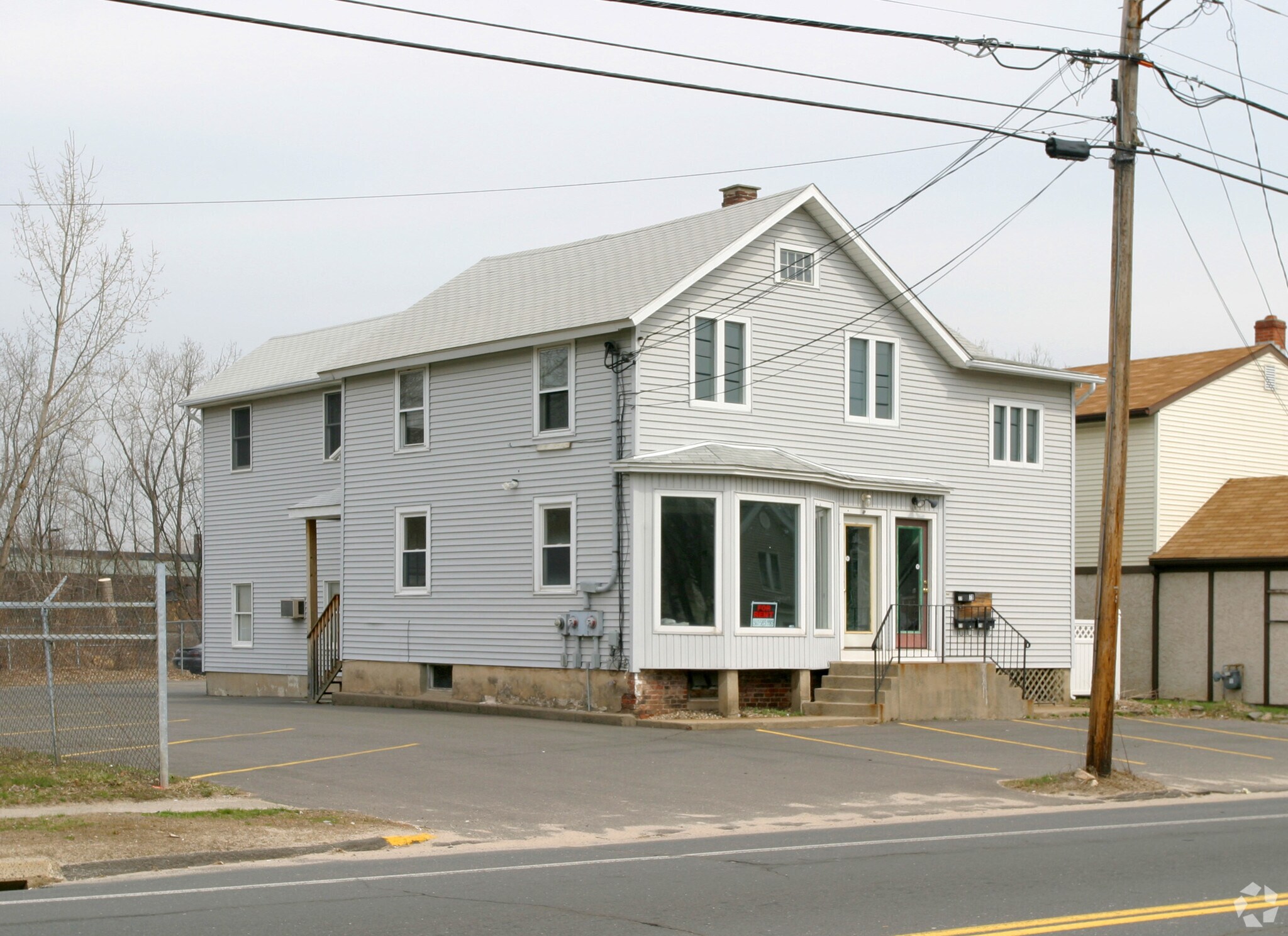 77-79 Pine St, Bristol, CT à louer Photo du bâtiment- Image 1 de 3