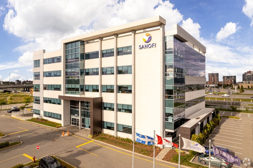 2905 Pl Louis-R.-Renaud, Laval, QC à louer - Photo du bâtiment - Image 3 de 16