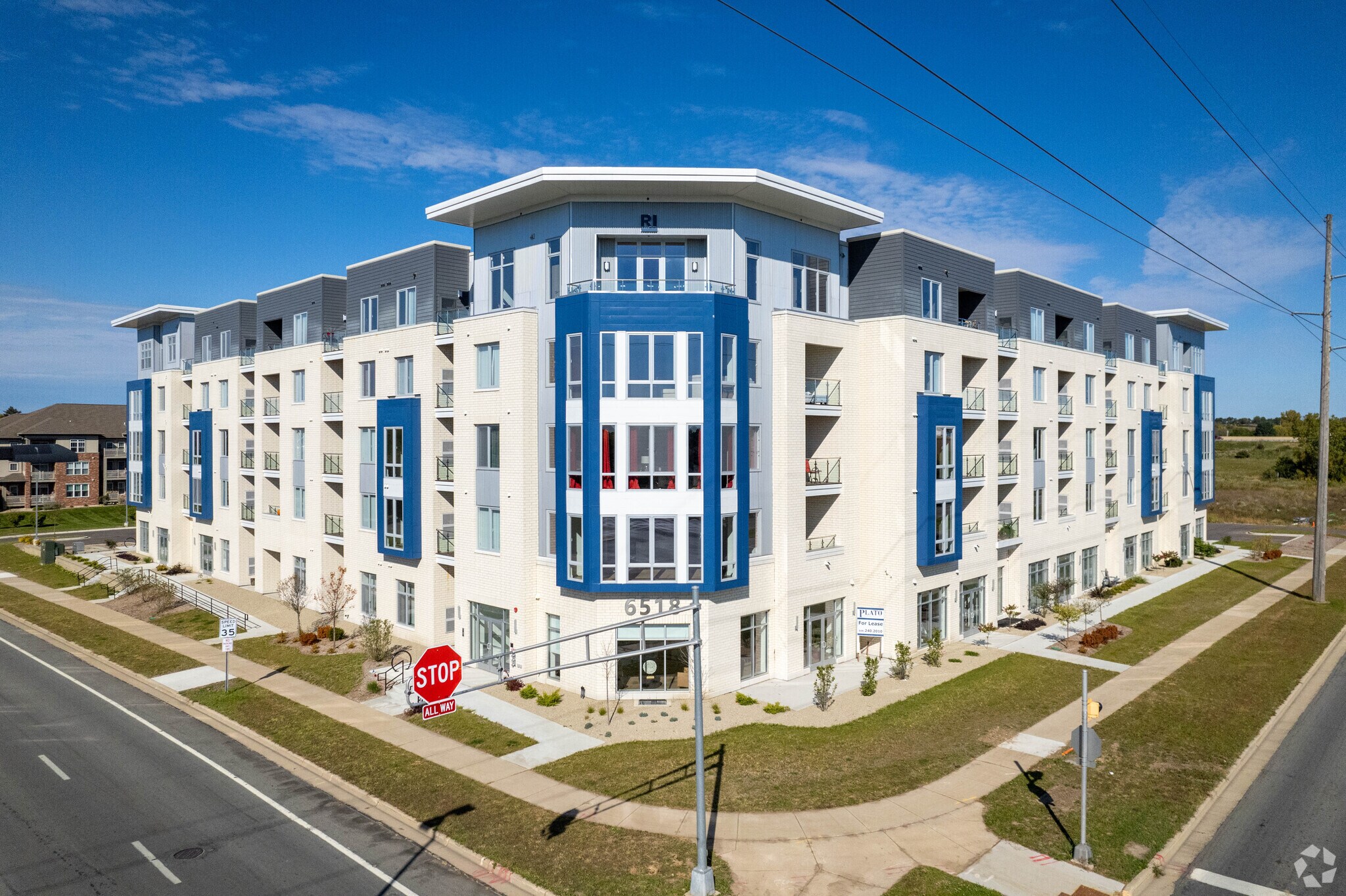 6518 Milwaukee St, Madison, WI à louer Photo du bâtiment- Image 1 de 24