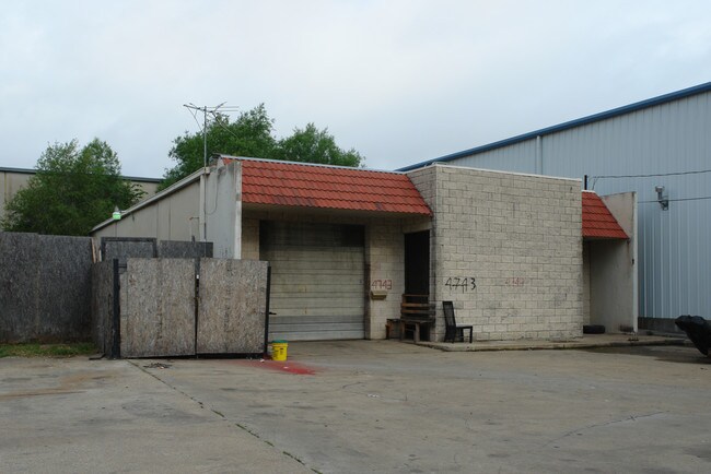 More details for 4743 Norma St, Dallas, TX - Industrial for Lease