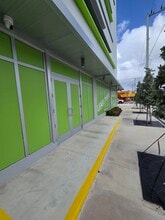 2915 NW 36th St, Miami, FL à louer Photo intérieure- Image 1 de 4