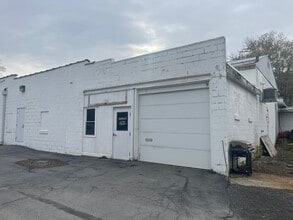 165 Freemans Bridge Rd, Schenectady, NY à louer Photo intérieure- Image 1 de 8