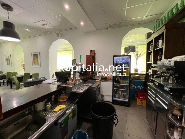 Commerce de détail dans Carcaixent, Valencia à vendre - Photo du bâtiment - Image 2 de 21