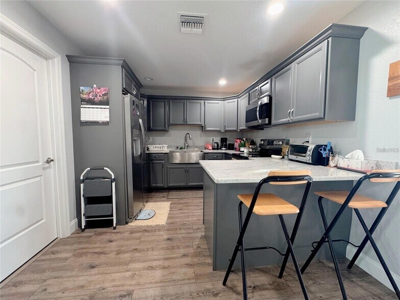 4925 N US Highway 441 portefeuille de 2 propriétés à vendre sur LoopNet.ca - Photo du bâtiment - Image 2 de 19