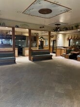 5544 California Ave, Bakersfield, CA for lease Interior Photo- Image 2 of 12