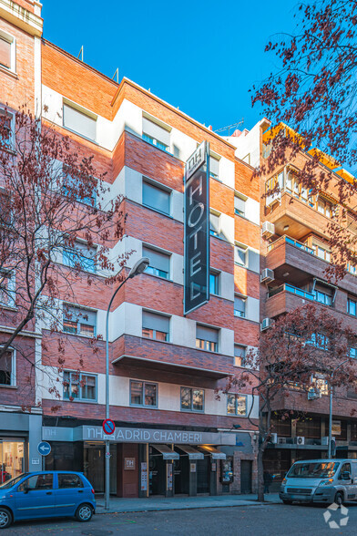 Calle De Bretón De Los Herreros, 29, Madrid, Madrid à louer - Photo du b timent - Image 1 de 1