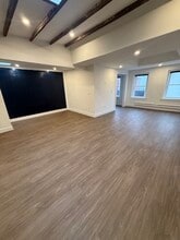 7 E Ridgewood Ave, Ridgewood, NJ for lease Interior Photo- Image 2 of 6
