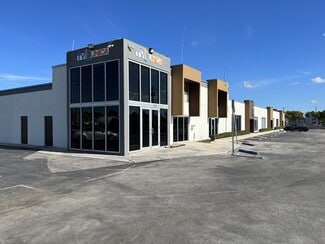 Plus de détails pour 5701-5731 NW 74th Ave, Miami, FL - Plusieurs types d'espaces à louer