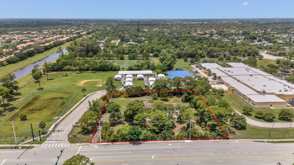 4899 S Haverhill Rd, Greenacres, FL for sale - Primary Photo - Image 1 of 10