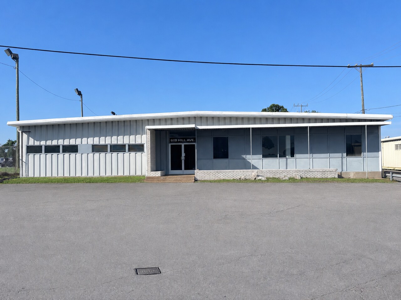603 Hill Ave, Nashville, TN for lease Building Photo- Image 1 of 11