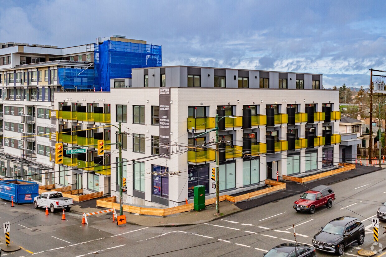 2525 Renfrew St, Vancouver, BC for lease Primary Photo- Image 1 of 3