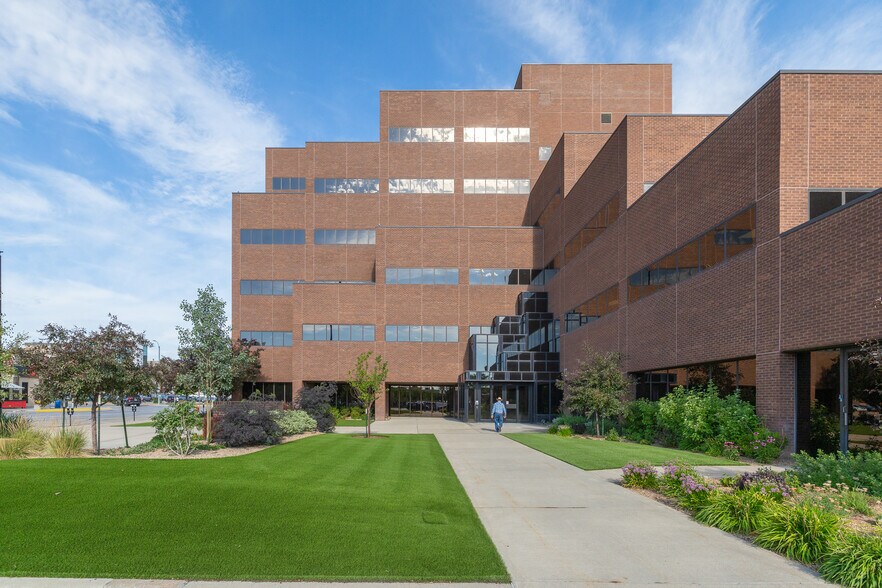 440 Mt. Rushmore Rd, Rapid City, SD for lease - Building Photo - Image 2 of 3