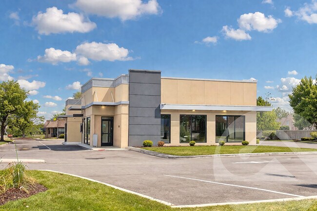 More details for 14204 W 7 Mile Rd, Detroit, MI - Retail for Sale