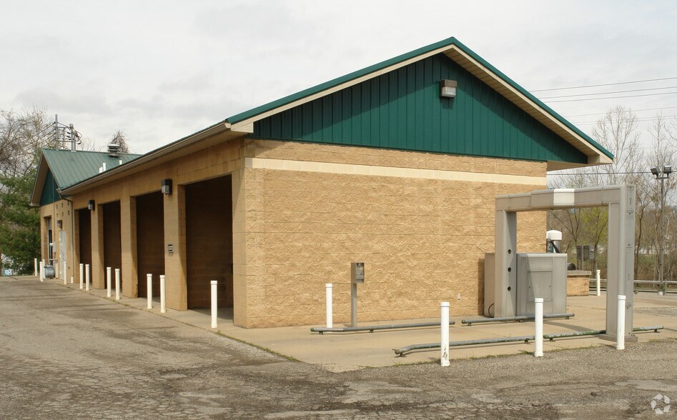 1105 Gilman Grove, Marietta, OH à vendre - Photo du bâtiment - Image 2 de 3