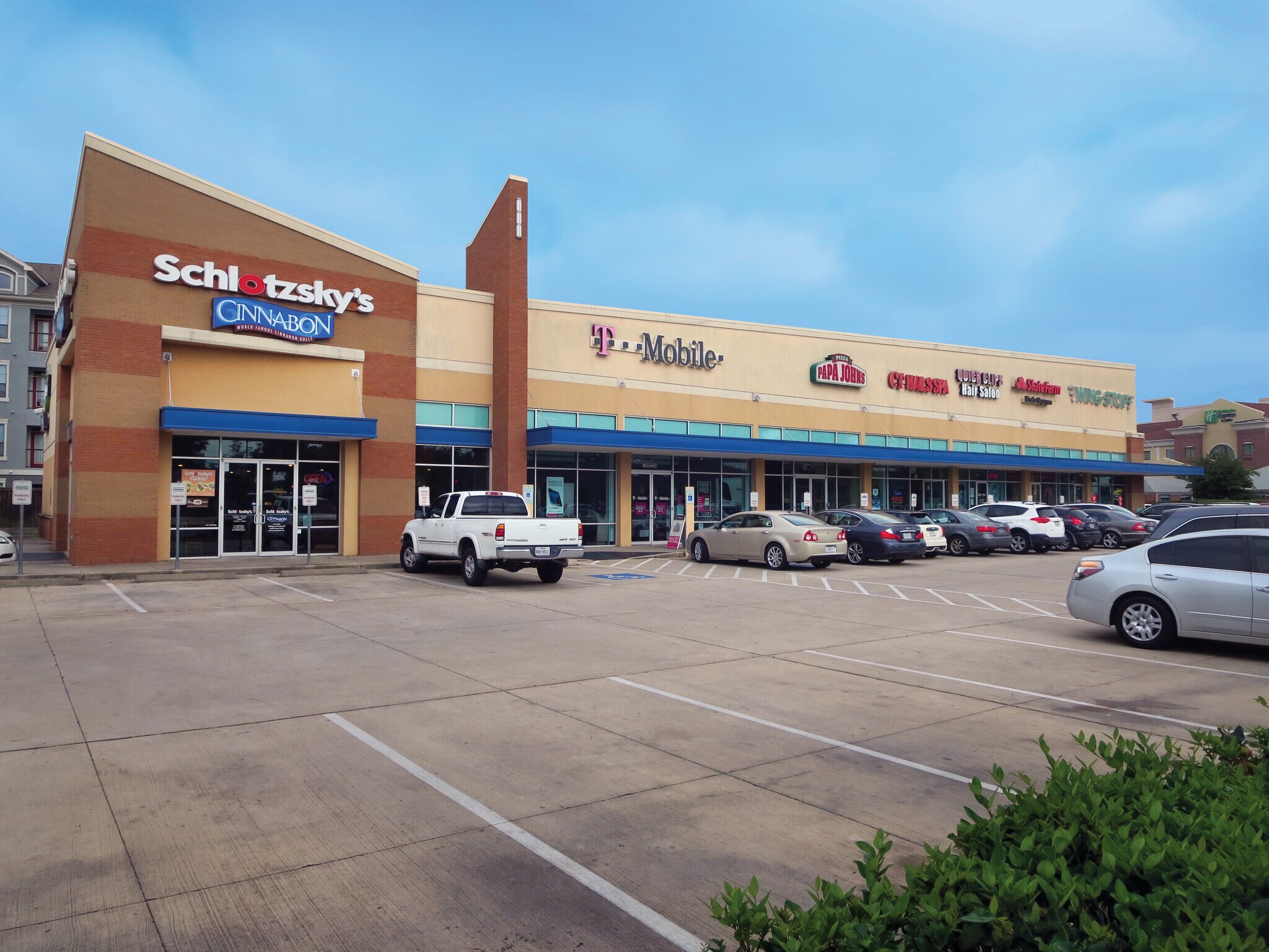 8200-8330 S Main St, Houston, TX à louer Photo du bâtiment- Image 1 de 8