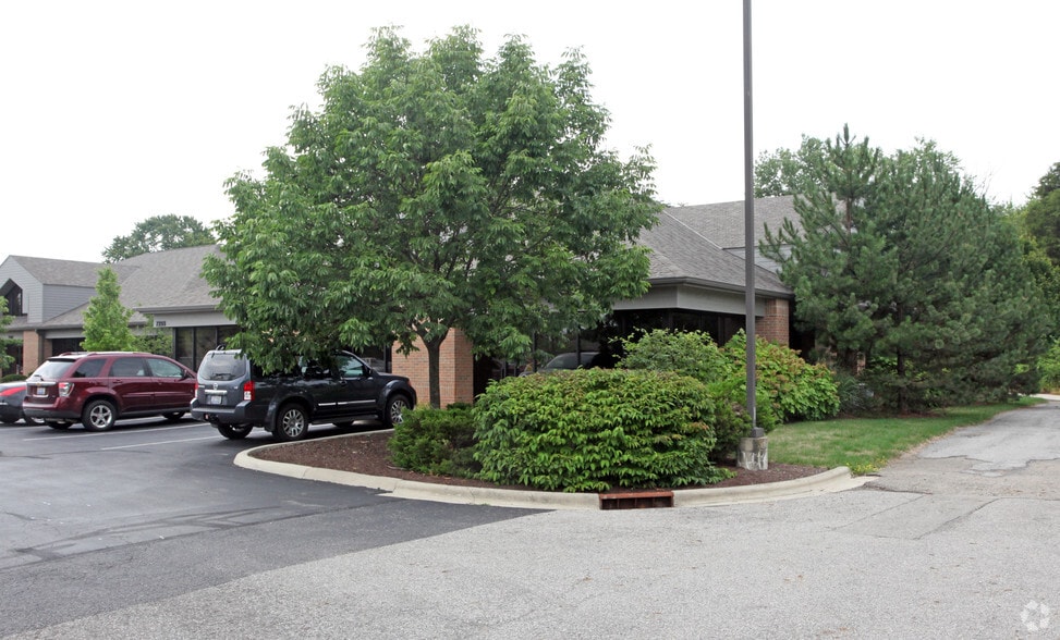 7251 Sawmill Rd, Dublin, OH for lease - Building Photo - Image 2 of 3