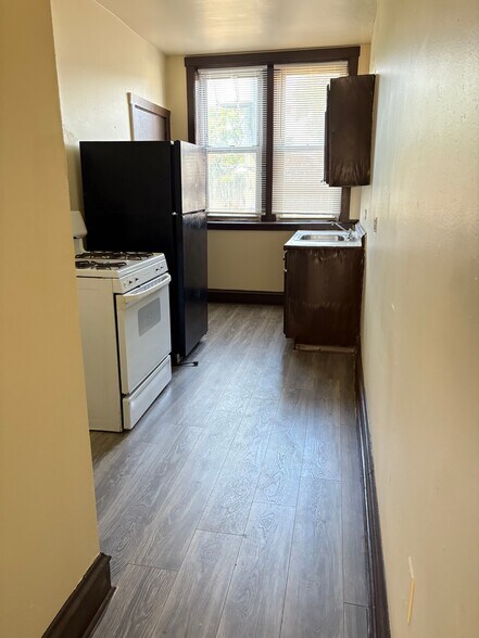 8054 S Ingleside Ave, Chicago, IL à vendre - Photo du bâtiment - Image 3 de 21