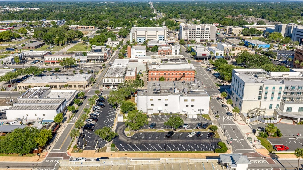 35 SE 1st Ave, Ocala, FL for lease - Building Photo - Image 3 of 14
