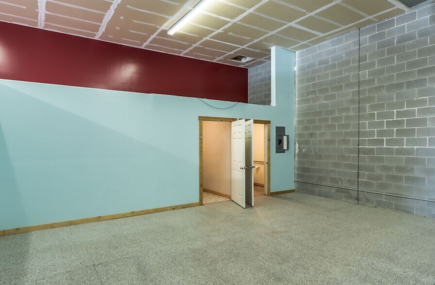 296 S State St, La Verkin, UT à louer - Photo du bâtiment - Image 2 de 19