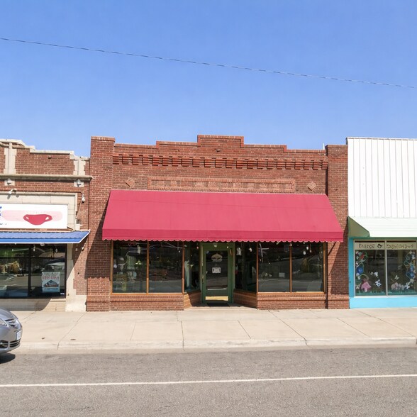 113 E Main St, Laurel, MT à vendre - Photo principale - Image 1 de 17