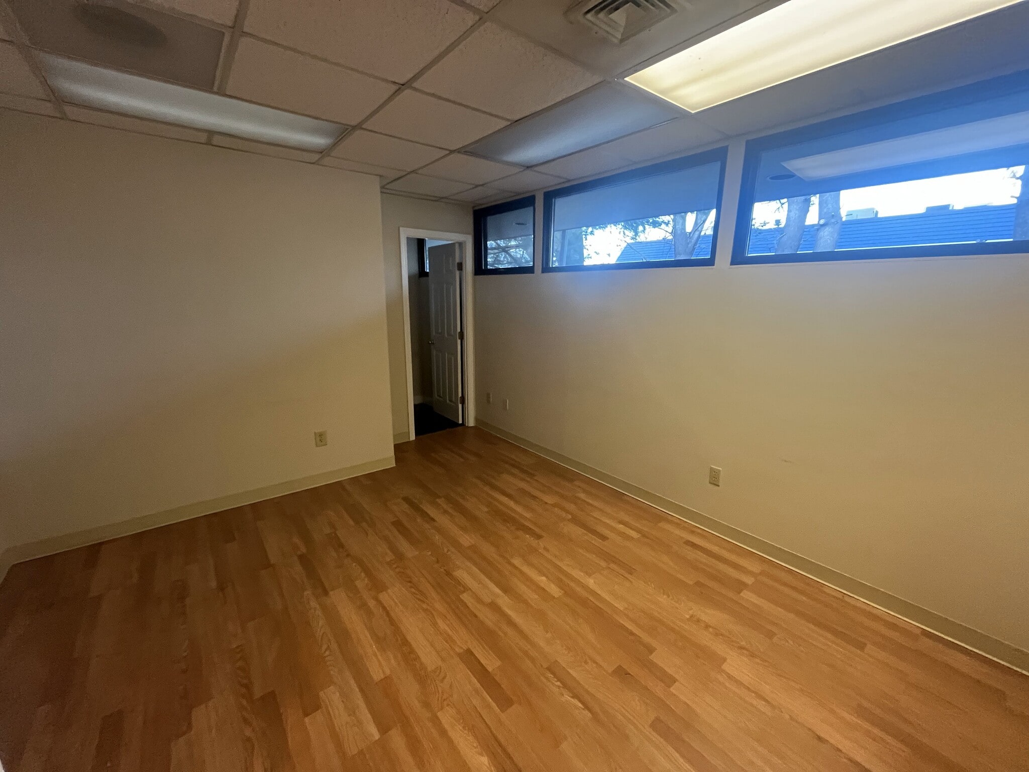 370 Boston Post Rd, Orange, CT for lease Interior Photo- Image 1 of 3