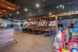 3101 S MacArthur Blvd, Springfield, IL for lease Interior Photo- Image 2 of 17