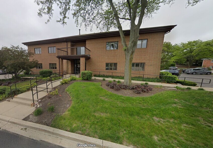 183 S Bloomingdale Rd, Bloomingdale, IL à vendre - Photo du bâtiment - Image 1 de 5