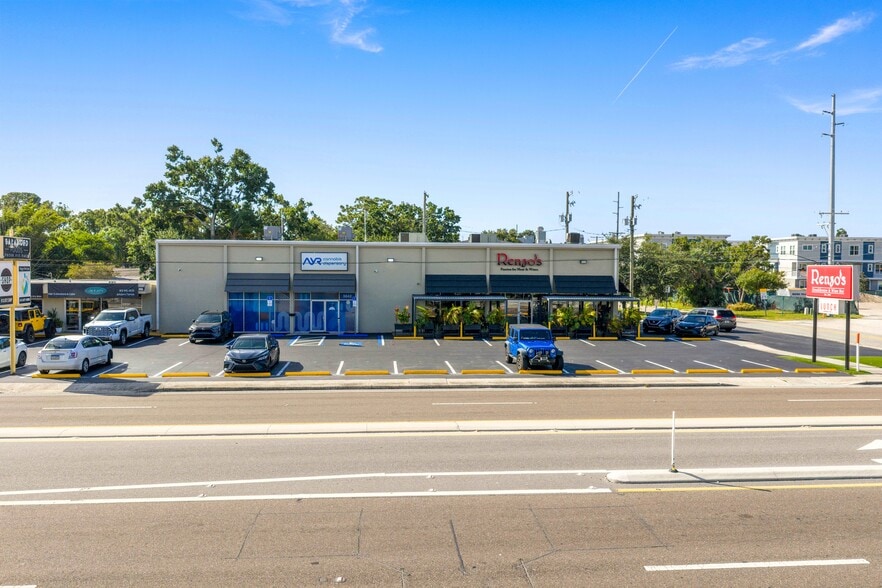 3636-3644 W Kennedy Blvd, Tampa, FL for lease - Building Photo - Image 3 of 5