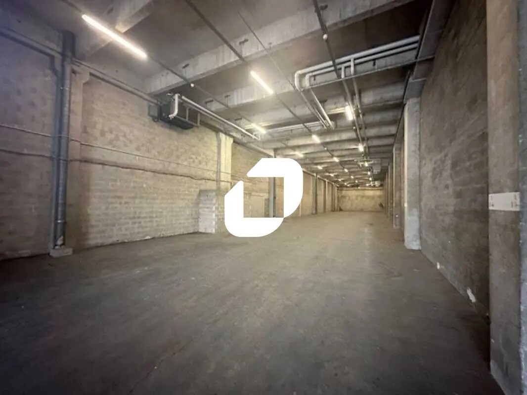 Office in Garges-lès-Gonesse for lease Interior Photo- Image 1 of 9