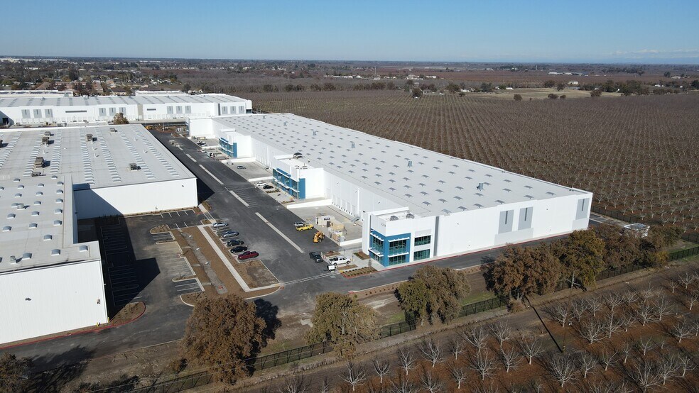 2228 S Sinclair Ave, Stockton, CA à louer - Photo du bâtiment - Image 3 de 3