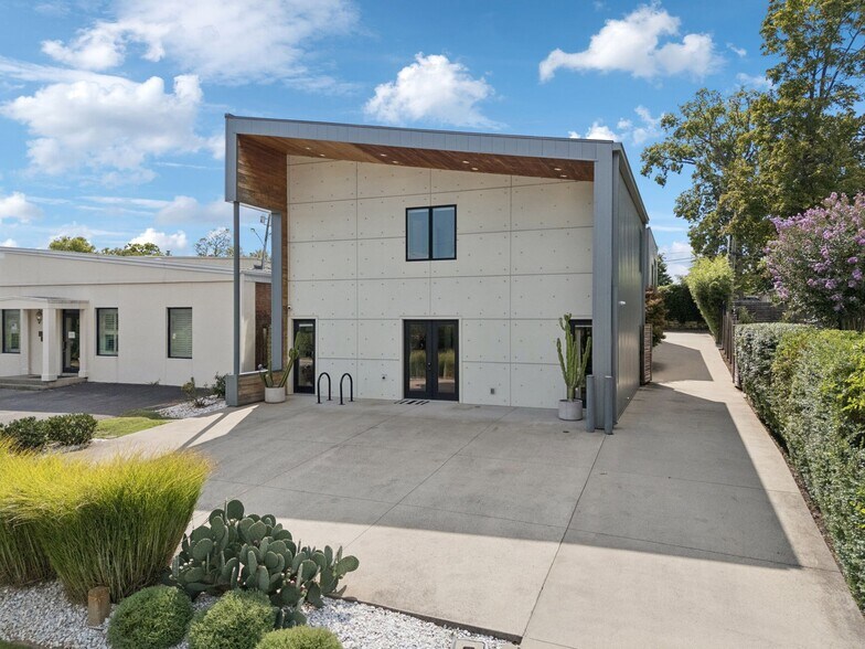 2517 White Ave, Nashville, TN à vendre - Photo du bâtiment - Image 2 de 42