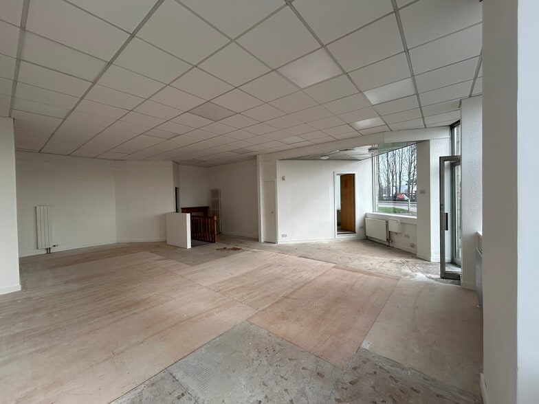 103 Berryden Rd, Aberdeen for lease - Building Photo - Image 2 of 4