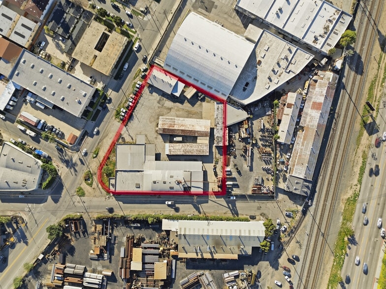 1705 N Indiana St, Los Angeles, CA à vendre - Photo du bâtiment - Image 2 de 16
