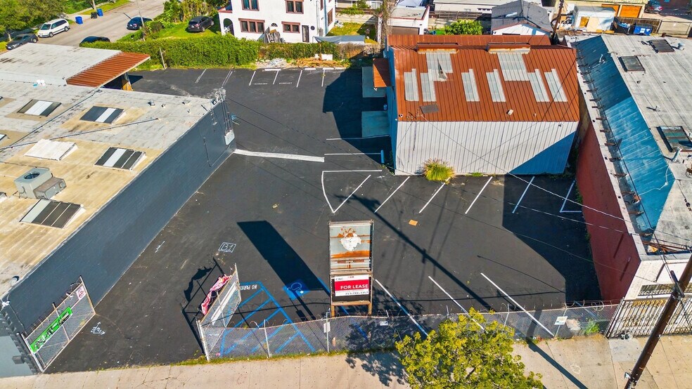 4201-4205 W Pico Blvd, Los Angeles, CA à louer - Photo du bâtiment - Image 2 de 39