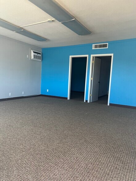 1329 West Main, Rapid City, SD à louer - Photo intérieure - Image 3 de 9