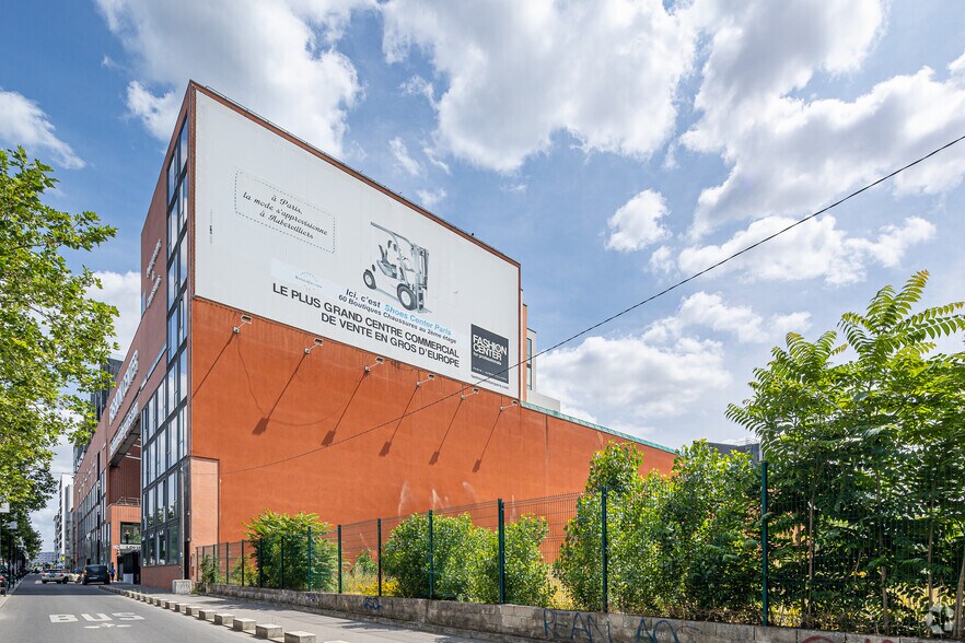 70 Avenue Victor Hugo, Aubervilliers for lease - Building Photo - Image 2 of 5