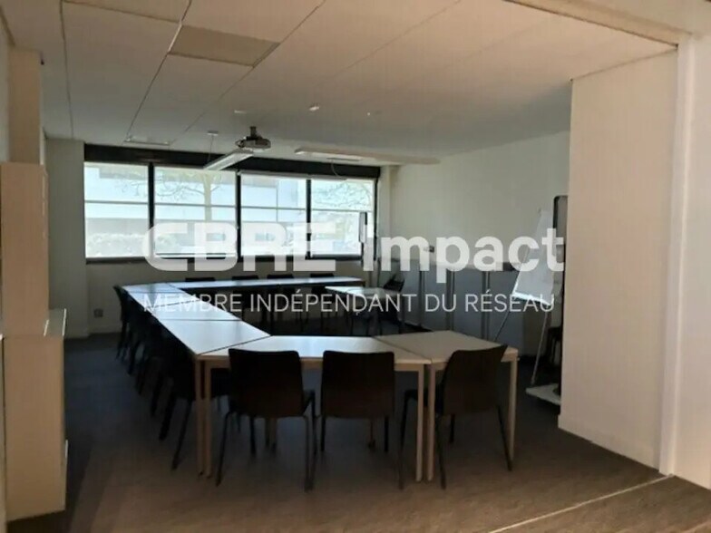 Bureau dans Dijon à louer - Photo du bâtiment - Image 3 de 20