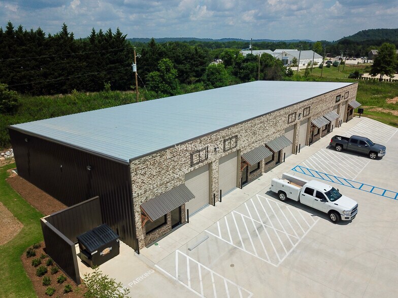 232 Kent Stone Blvd, Alabaster, AL à louer - Photo du bâtiment - Image 2 de 8